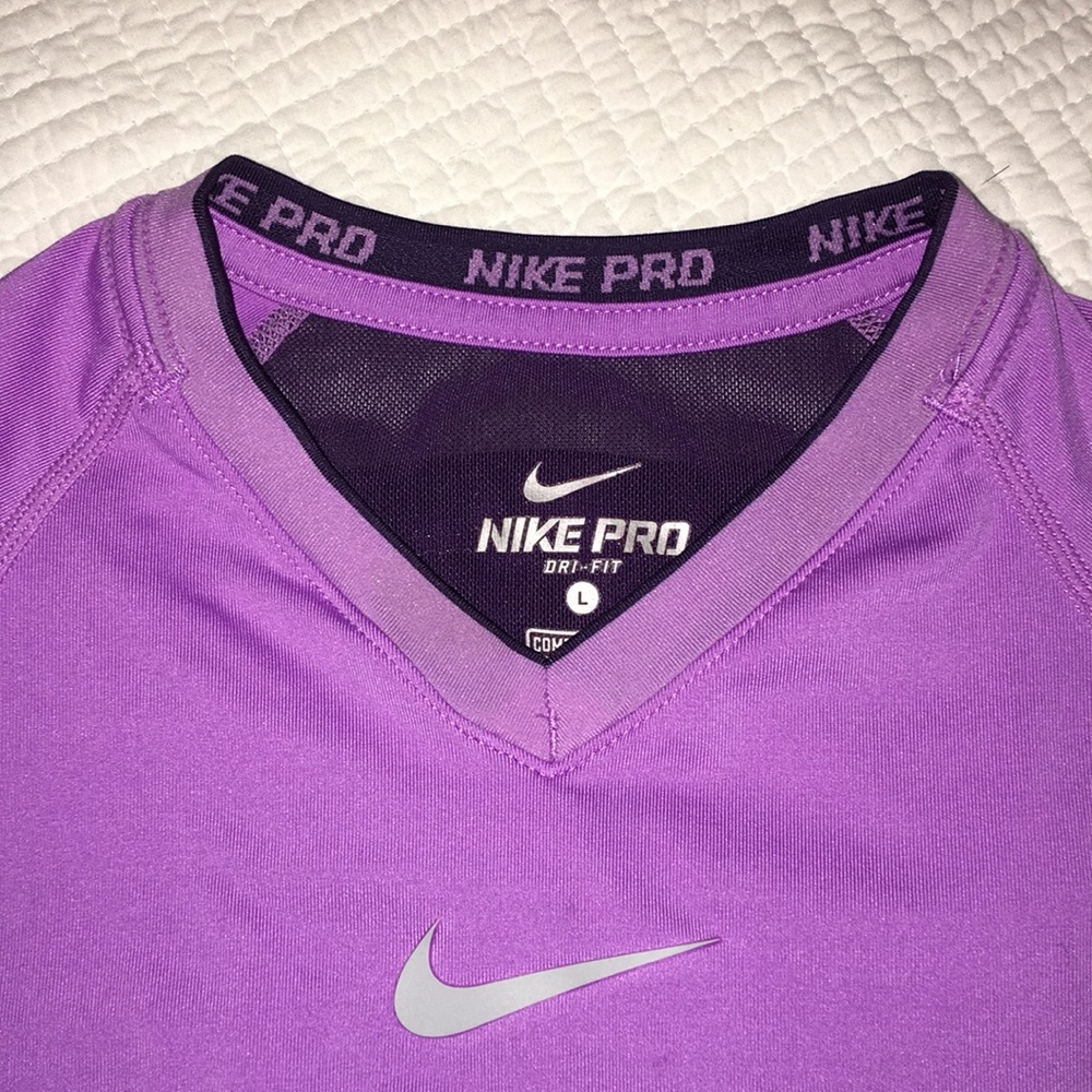 Girl’s Nike Pro Dri-Fit Large